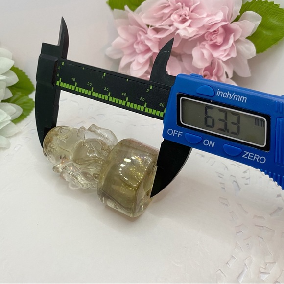 Nature Smokey Crystal Tailed Fox 🦊 - Picture 9 of 10